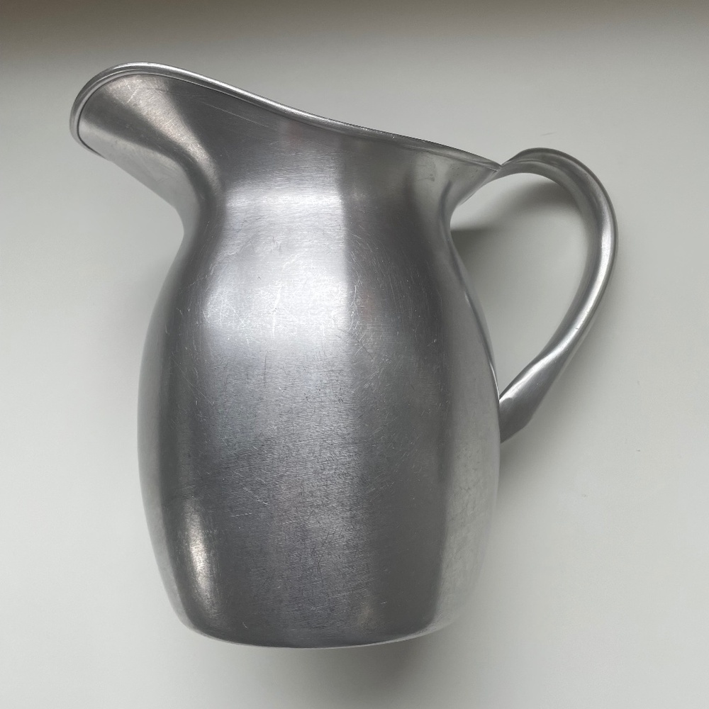 KITCHENALIA…..WWII Vollrath Medical Military Pitcher